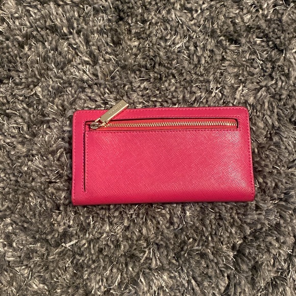 Kate Spade - Picture 2 of 3